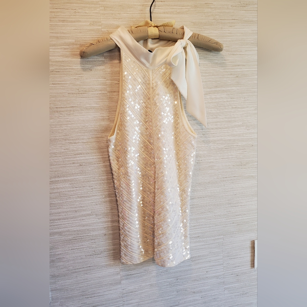 White House Black Market Ivory Sequin Top Size Small